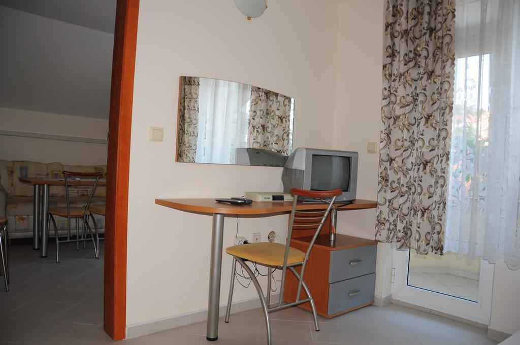 Hotel Babeva Sveti Vlas Luaran gambar