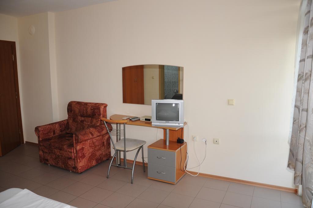 Hotel Babeva Sveti Vlas Luaran gambar