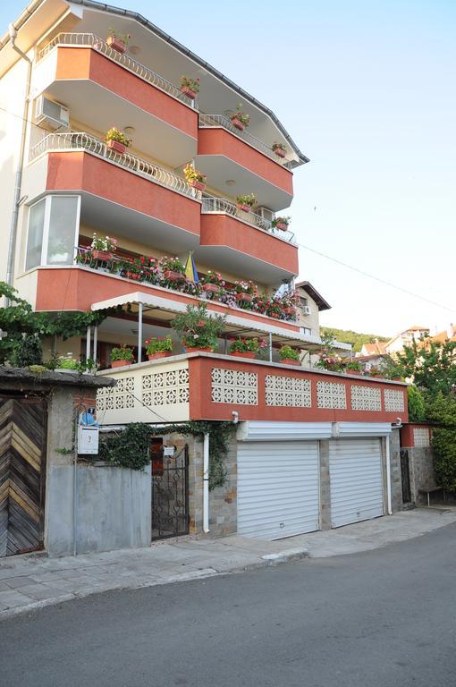 Hotel Babeva Sveti Vlas Luaran gambar