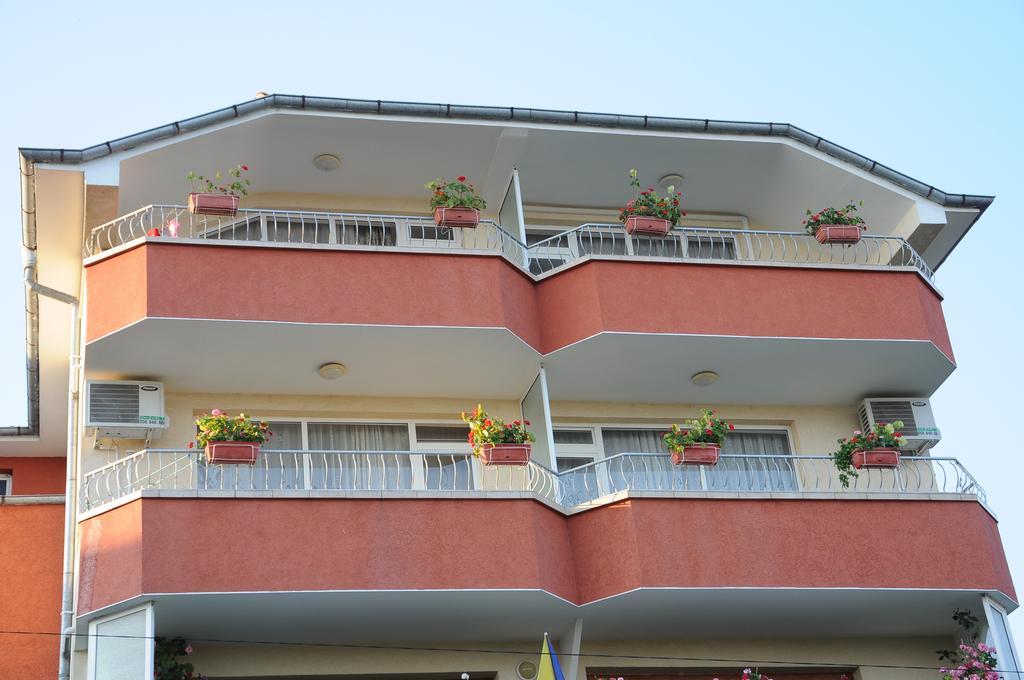 Hotel Babeva Sveti Vlas Luaran gambar